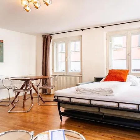 D7 Retro Funk In Der Bregenzer Fussgaengerzone Apartmán